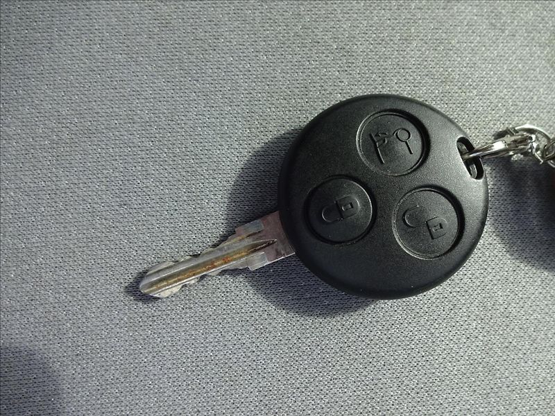 Smart Fortwo 0.7i SADA KOL - fotka 21 z 25