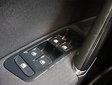 Volkswagen Golf (2017) Comfortline 2.0 TDI, Automat - náhled 22