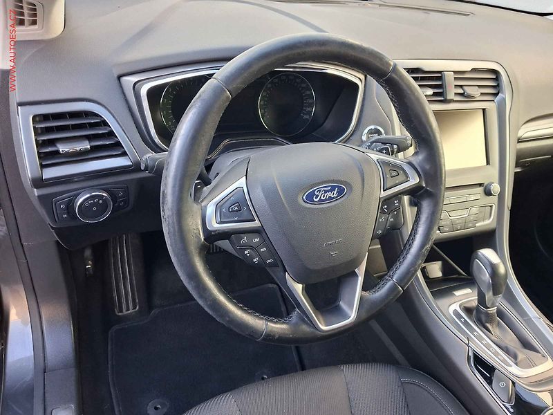 Ford Mondeo (2016) 2.0TDCi 4x4, 2.maj,ČR, AT - fotka 12 z 19