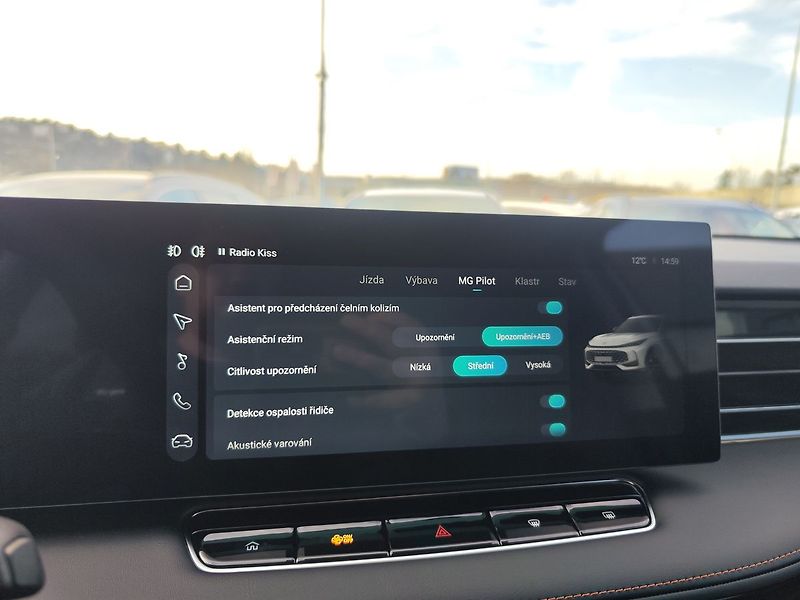MG EHS (2026) 1.5 TGI/200kW PHEV Emotion AT - fotka 24 z 36