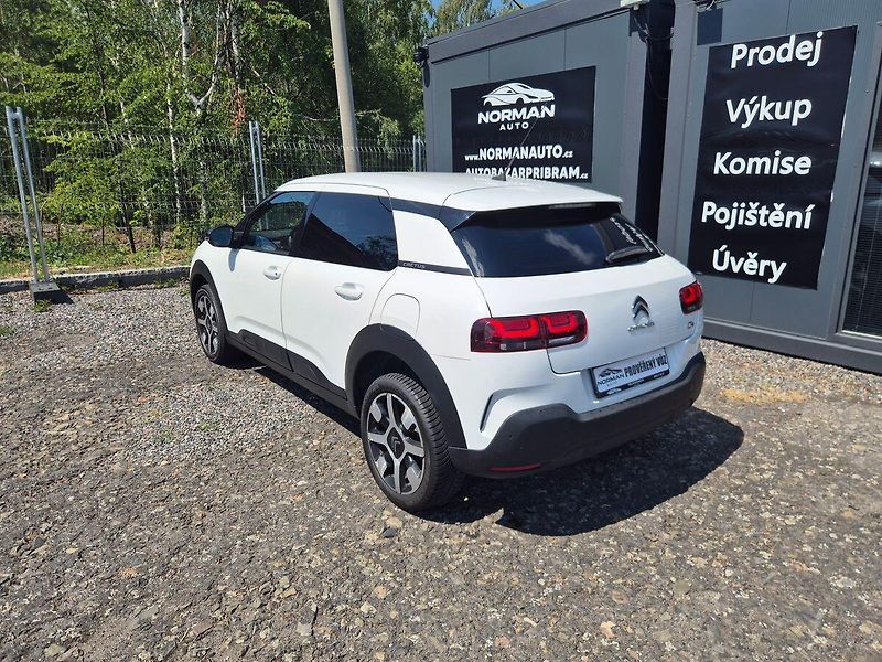 Citroën C4 Cactus 1.2 81kW Shine - AUTOMAT - fotka 5 z 26