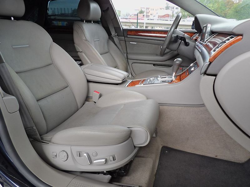 Audi A8 4.0TDI V8 Exclusive ČR - fotka 20 z 32
