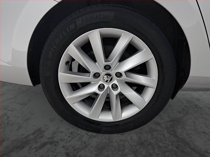 Škoda Superb (2020) Style 2.0 TDI - fotka 15 z 18