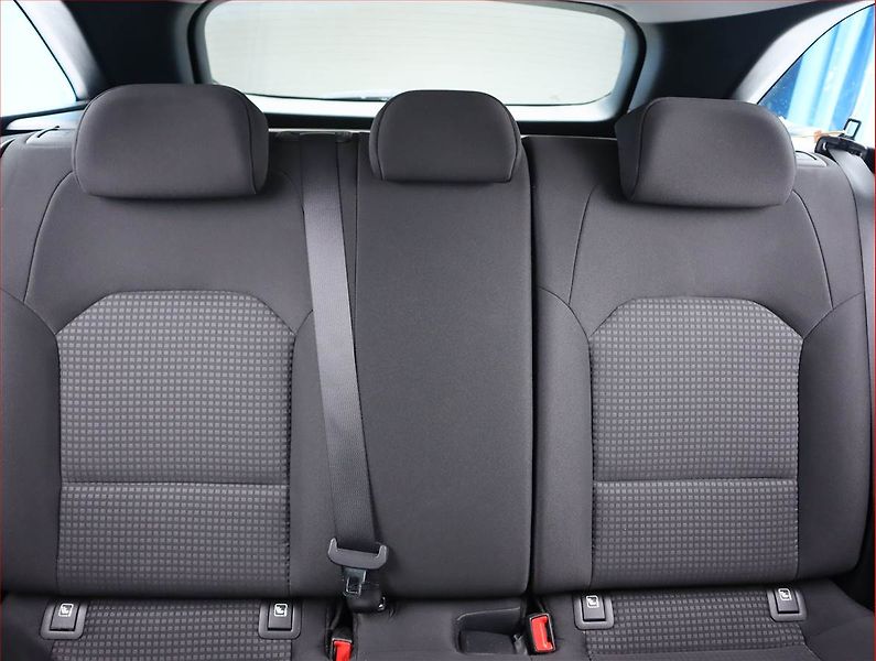 Kia Ceed (2020) 1.6 CRDi, Serv.kniha, Tempomat - fotka 10 z 17