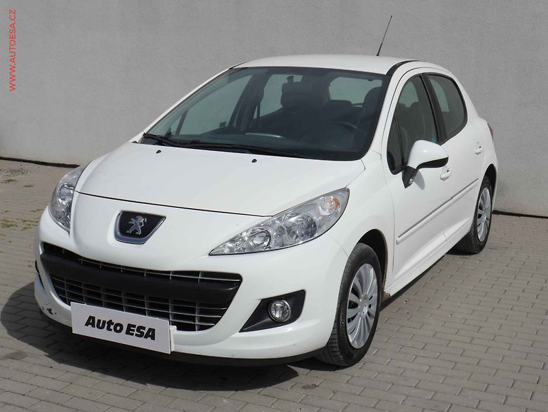 Peugeot 207 (2012) 1.4 HDi, AC, STK4/28 - fotka 3 z 16