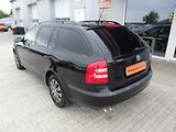 Škoda Octavia 1,6 75kW KLIMA, ABS, ESP - náhled 4