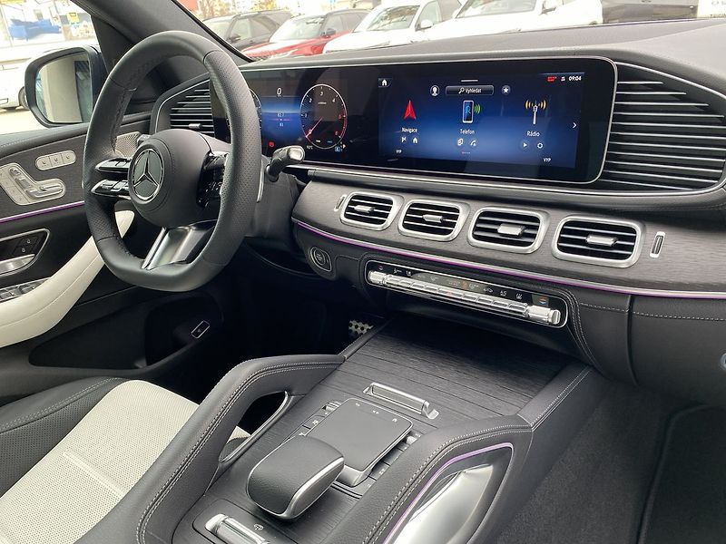Mercedes-Benz GLE 450d 4matic AMG - fotka 15 z 31