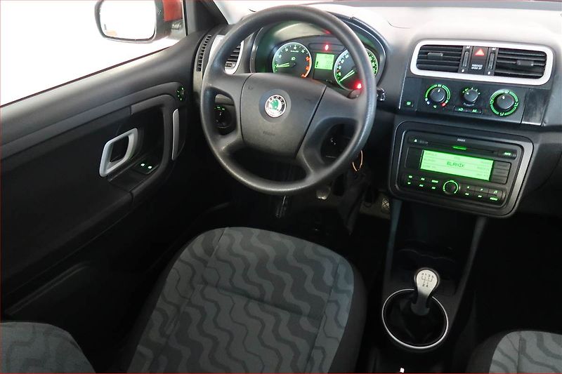 Škoda Fabia (2007) Ambiente 1.2, nová STK, Klima - fotka 7 z 15