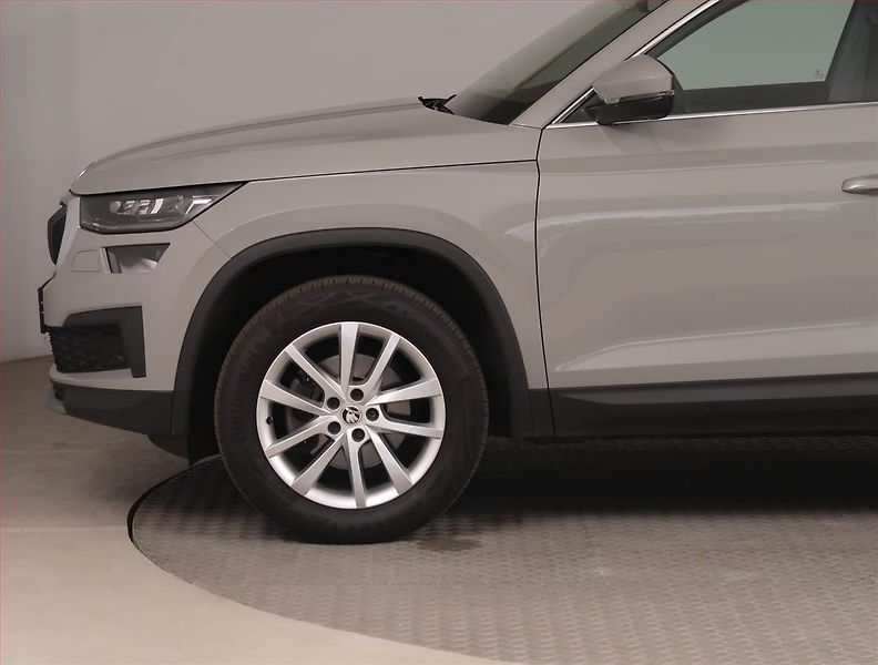 Škoda Kodiaq (2023) Style 2.0 TDI - fotka 15 z 23