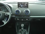 Audi A3 (2015) 1.6 TDI, Automat, Navi - náhled 12