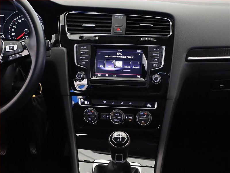 Volkswagen Golf (2014) Highline 1.6 TDI, Tempomat - fotka 10 z 14