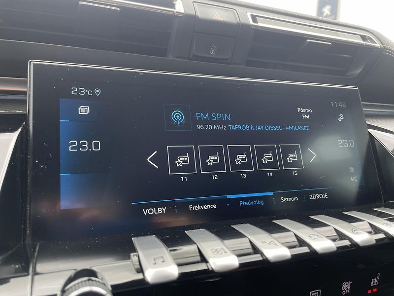 Peugeot 508 GT 1.6 PT 133 kW - fotka 16 z 33
