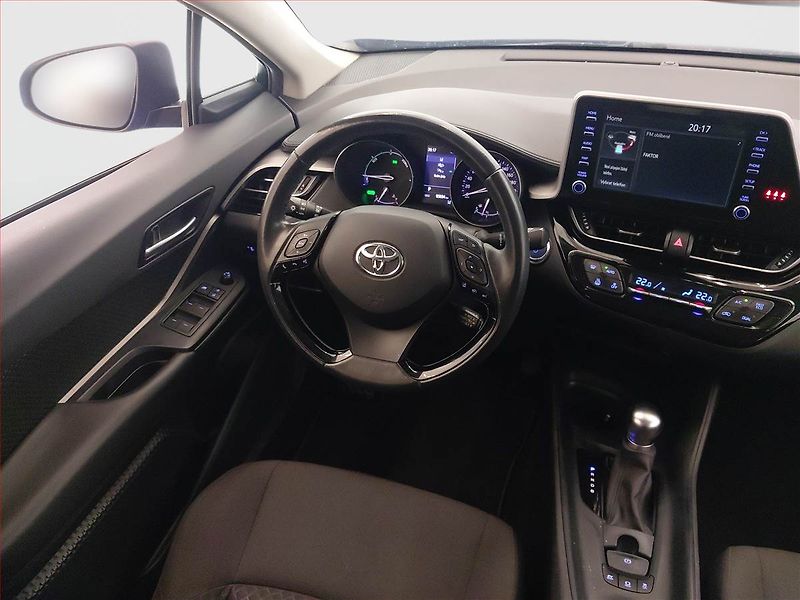 Toyota C-HR (2020) Style 1.8 Hybrid - fotka 7 z 17