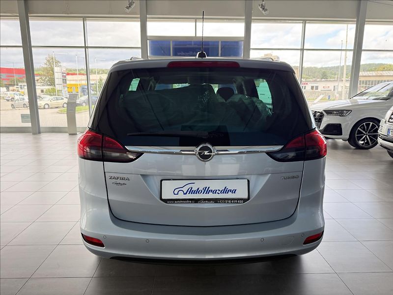 Opel Zafira 1,4   103kW,SERVISKA,2.MAJ,7MÍ - fotka 5 z 26