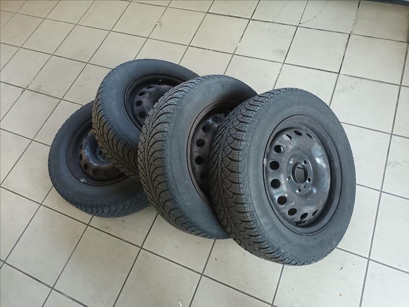 Hyundai ix20 1,4 CVVT,66KW,KLIMA,KOLA, - fotka 37 z 45