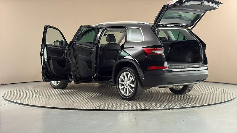 Škoda Kodiaq 2.0 TDI DSG 4x4 Style - fotka 7 z 32