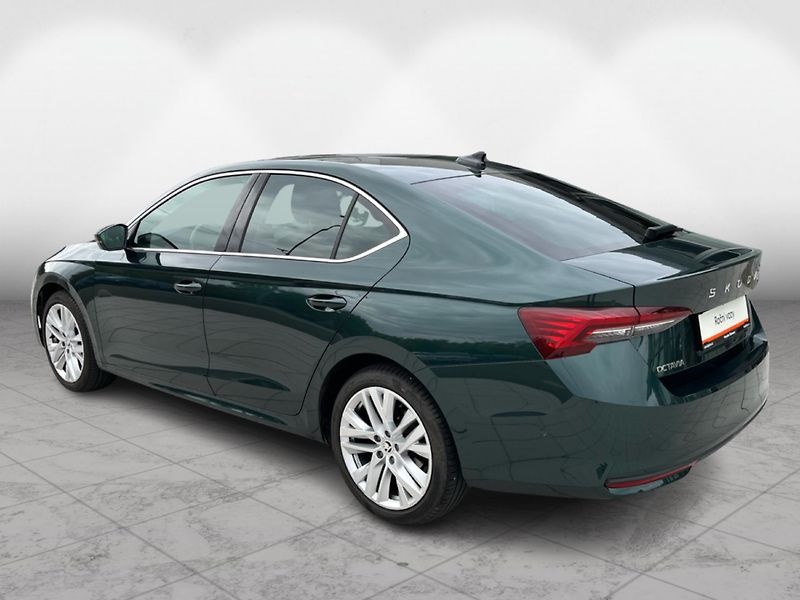 Škoda Octavia 1.5 TSI 110kW TOP SELECTION - fotka 6 z 28