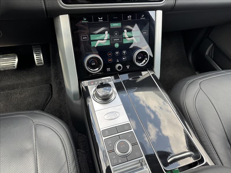 Land Rover Range Rover 5,0 S/C V8 Autobiography AWD Č - fotka 25 z 39