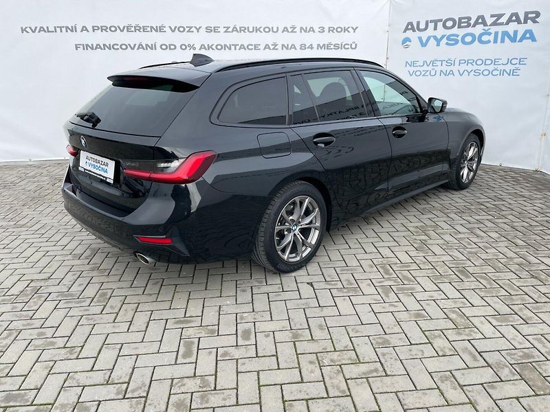 BMW Řada 3 (2020) Com. 318d 110kW Sport! - fotka 4 z 45