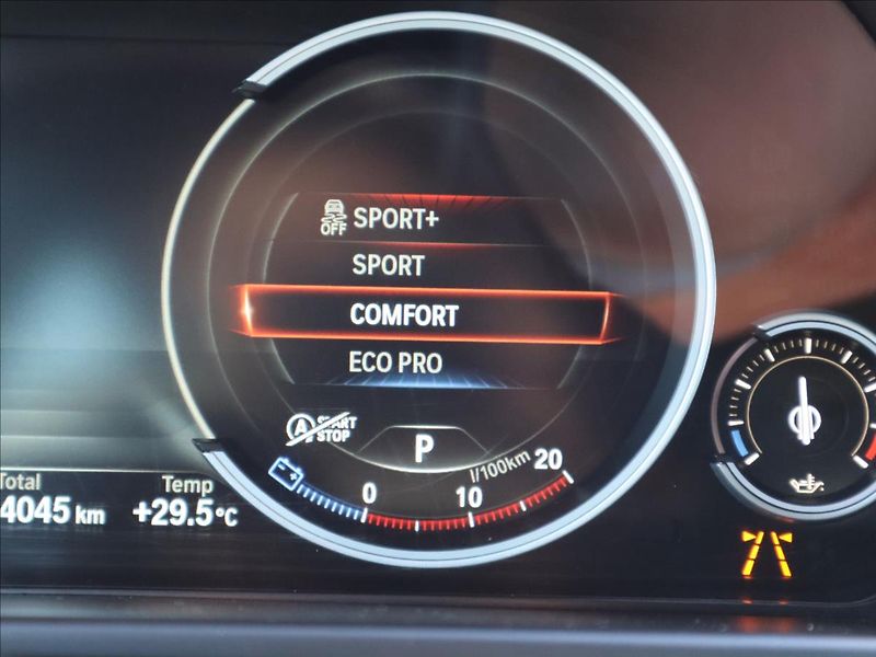 BMW X5 3,0 d M-Paket HeadUp LED DPH H - fotka 14 z 38