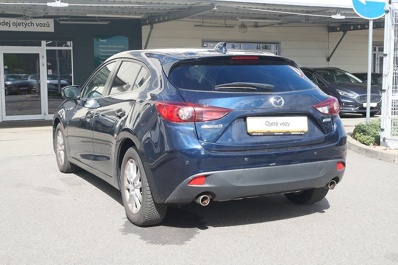 Mazda 3 - fotka 4 z 6