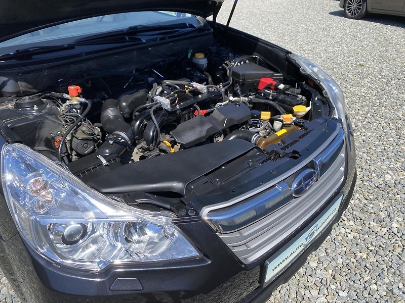 Subaru Outback 2.5i 170PS 4x4 BIFUEL PAN NAVI - fotka 81 z 157