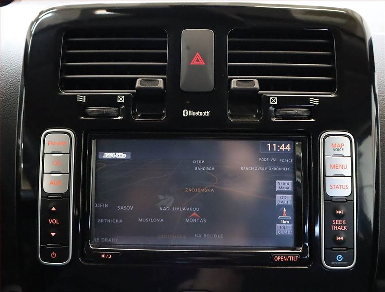 Nissan Leaf (2015) 24 kWh, SoH 83%, Automat - fotka 18 z 27