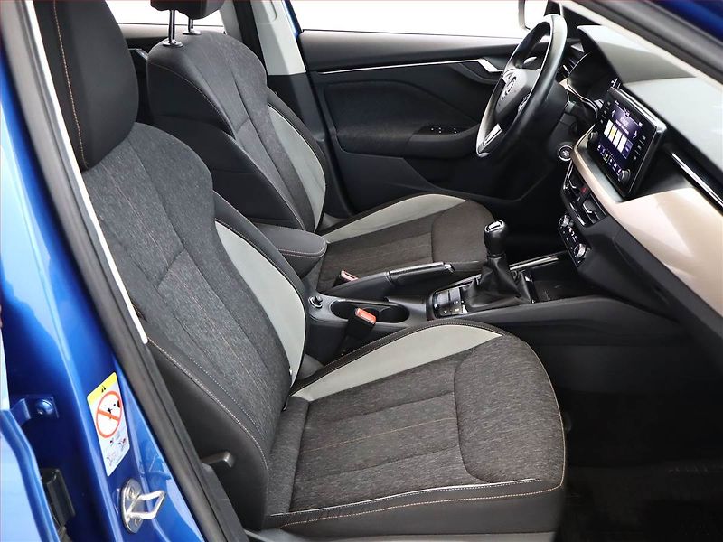 Škoda Scala (2019) Style 1.0 TSI, Serv.kniha - fotka 7 z 18