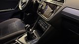 Volkswagen Tiguan (2022) 2.0 TDI,LIFEREZERVOVÁNO - náhled 16