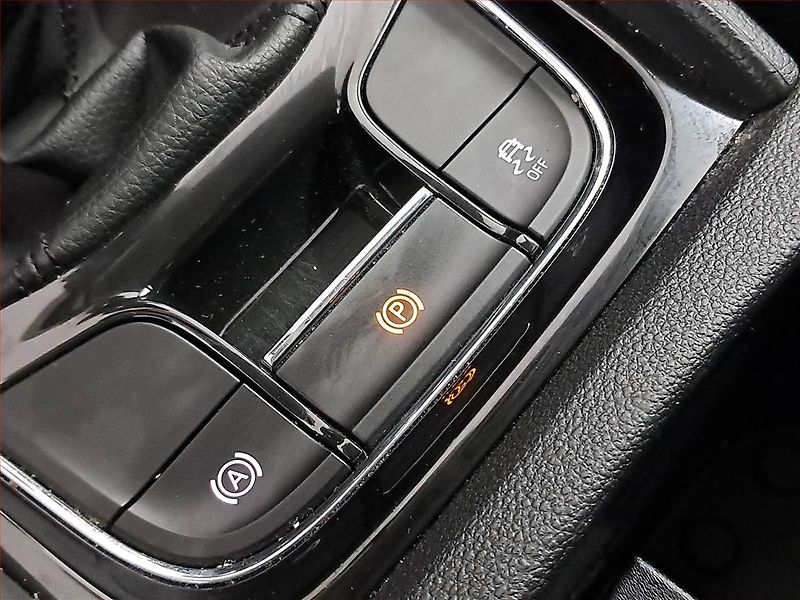 Škoda Karoq (2023) Ambition 1.5 TSI - fotka 18 z 21