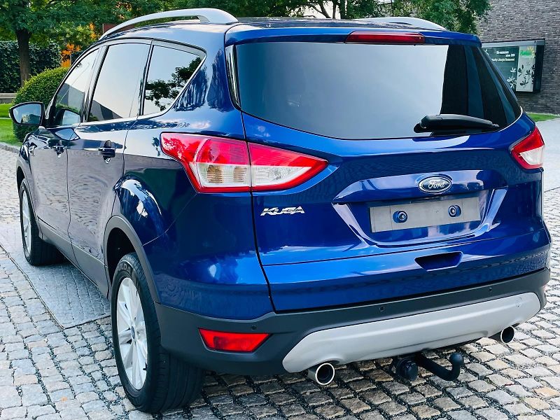 Ford Kuga 2.0TDCi MANUÁL SERVISKA TAŽNÉ  - fotka 17 z 46