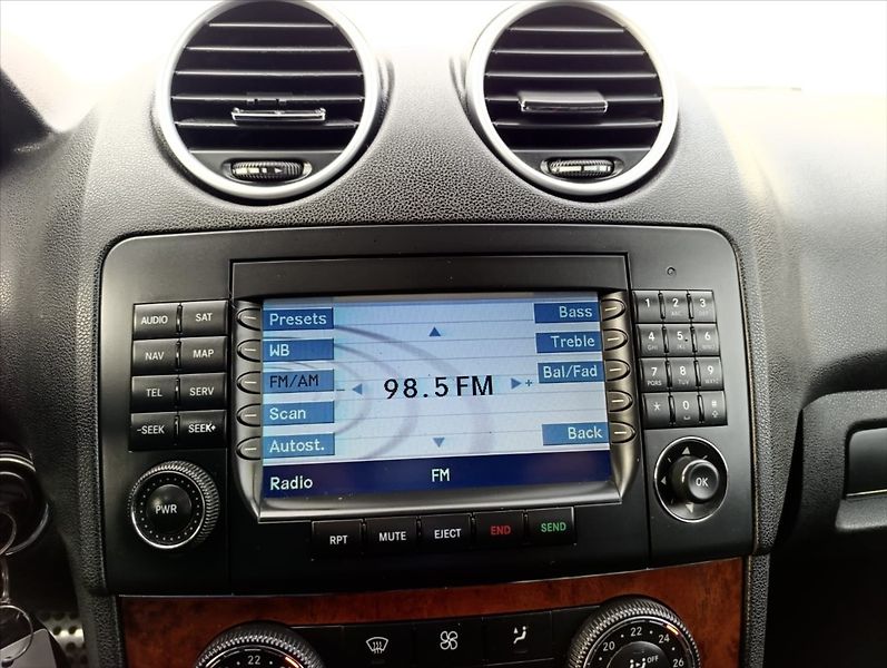 Mercedes-Benz Třídy M 3,0 CDi 4Matic AMG Kůže Navi - fotka 16 z 31