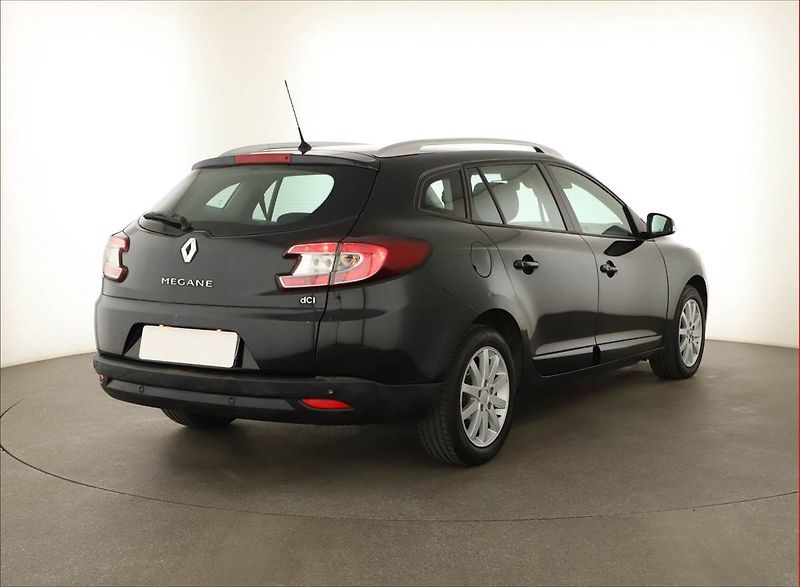Renault Mégane (2012) 1.5 dCi, jezdí výborně - fotka 5 z 14