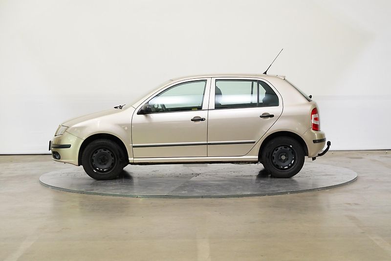 Škoda Fabia - fotka 3 z 22