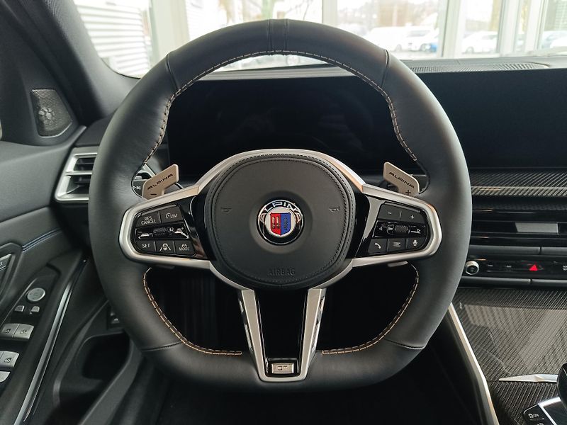 ALPINA B3 (2025) GT 389kW AT 4x4 - fotka 12 z 28