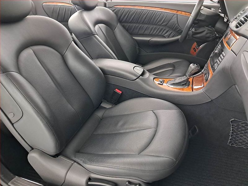 Mercedes-Benz CLK (2005) 200 Kompressor , Automat - fotka 9 z 22