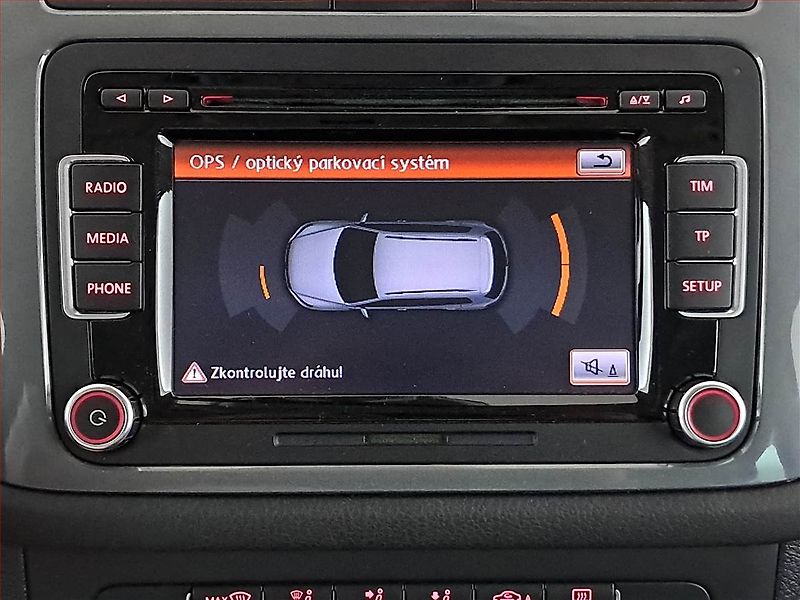 Volkswagen Tiguan (2015) Sport 2.0 TDI, 4X4, Automat - fotka 13 z 18