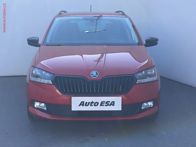 Škoda Fabia (2022) 1.0 TSi, 1.maj,ČR, Ambition - fotka 2 z 18