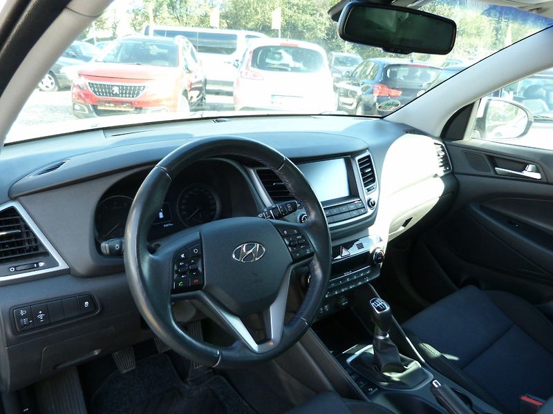 Hyundai Tucson 1.6 GDI Classic blue - fotka 10 z 26
