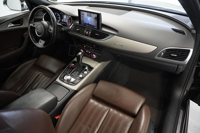 Audi A6  3.0 TDI QUATTRO AUT - fotka 34 z 45