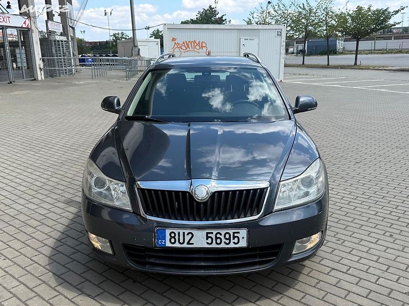 Škoda Octavia (2009) 1.8TSI, 118kw Tažné 1.3T - fotka 8 z 20