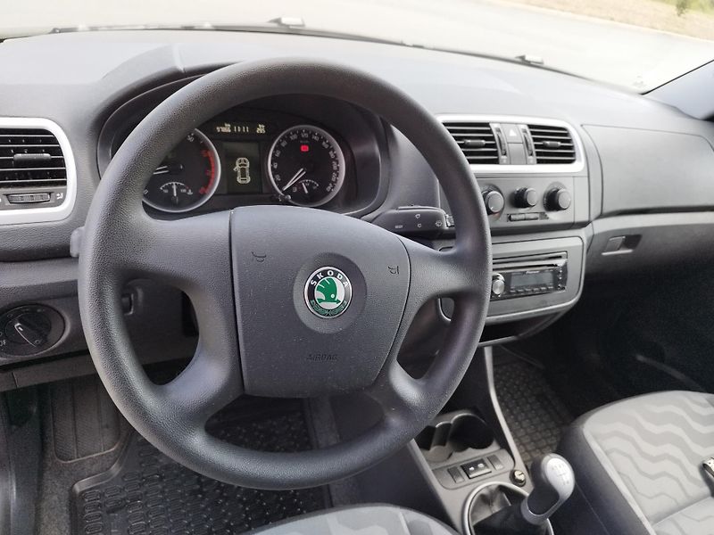 Škoda Fabia II.1.2i,51kw,volat- 608081843 - fotka 12 z 18
