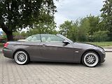BMW Řada 3 320i cabrio e93 manuál - náhled 11