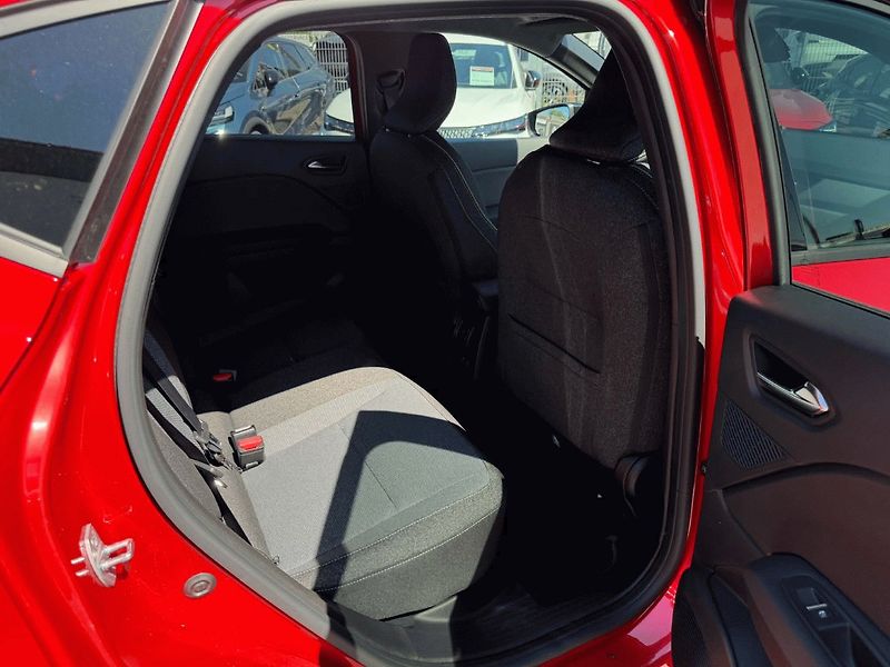 Renault Captur (2026) techno Eco-G 120 - fotka 24 z 25