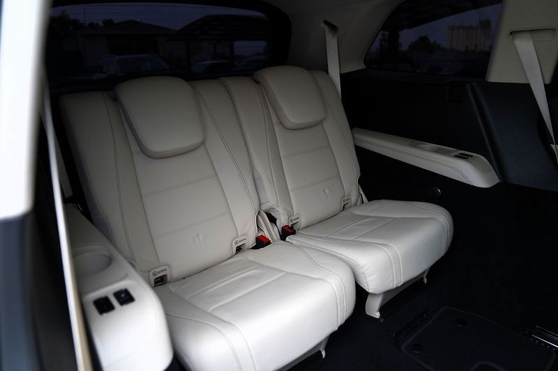 Mercedes-Benz GLS 580 4Matic/AMG/21/HUD/ČR - fotka 35 z 49