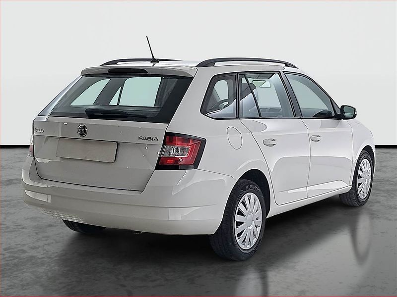 Škoda Fabia (2015) 1.4 TDI, ČR,1.maj - fotka 5 z 16