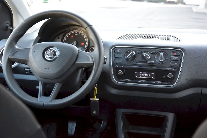 Škoda Citigo (2019) 1.0 MPI 44 kW Ambiton PLUS - fotka 13 z 23