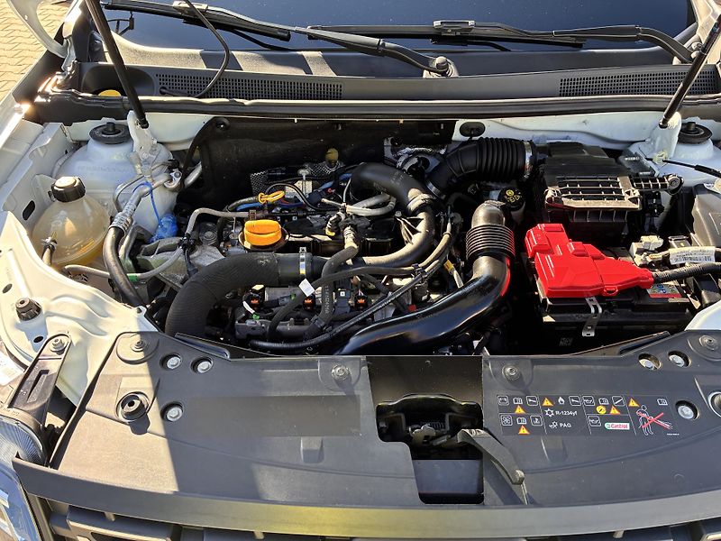 Dacia Duster 1.0TCe 67kW LPG PRESTIGE NAVI - fotka 32 z 39