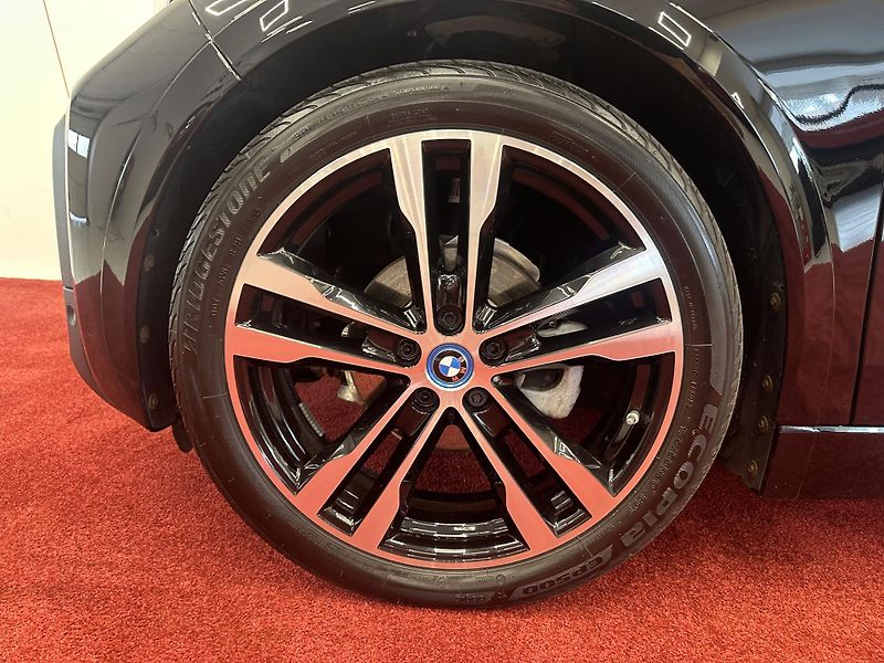BMW i3 (2022) 120kwh*Sport Paket*DPH*TOP - fotka 7 z 16
