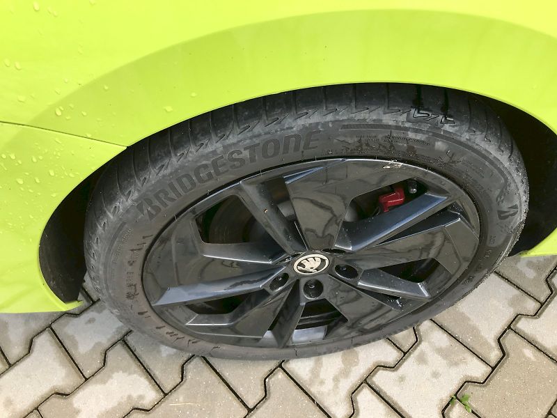 Škoda Octavia (2024) RS TS 180/2.0 A7F - fotka 14 z 30